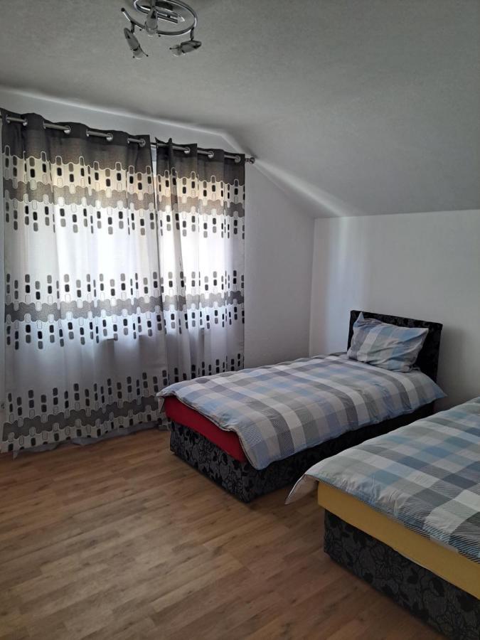 Apartments Neyla SJJ Eksteriør billede